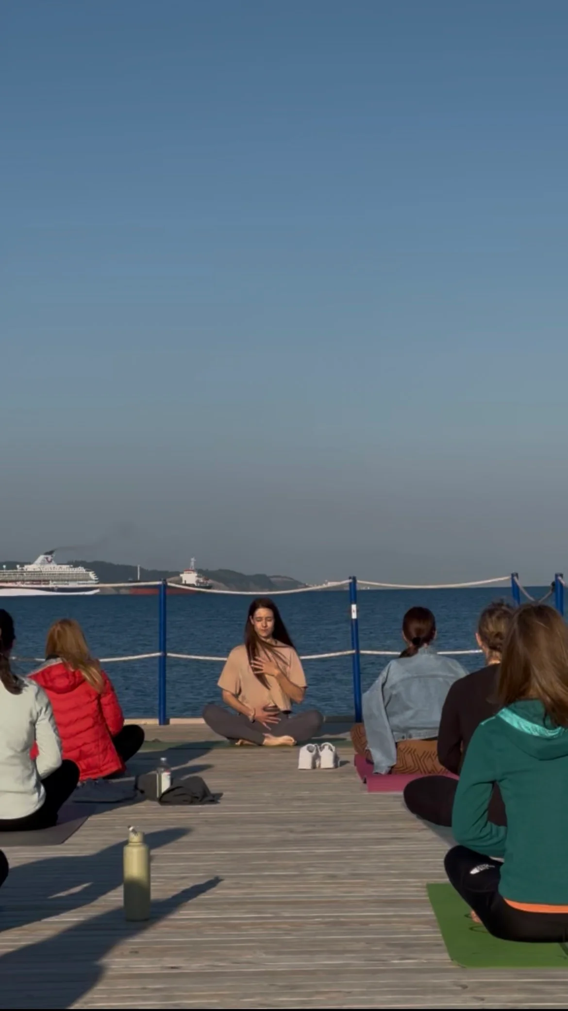 Pureayur oddih – jutranja meditacija ob morju