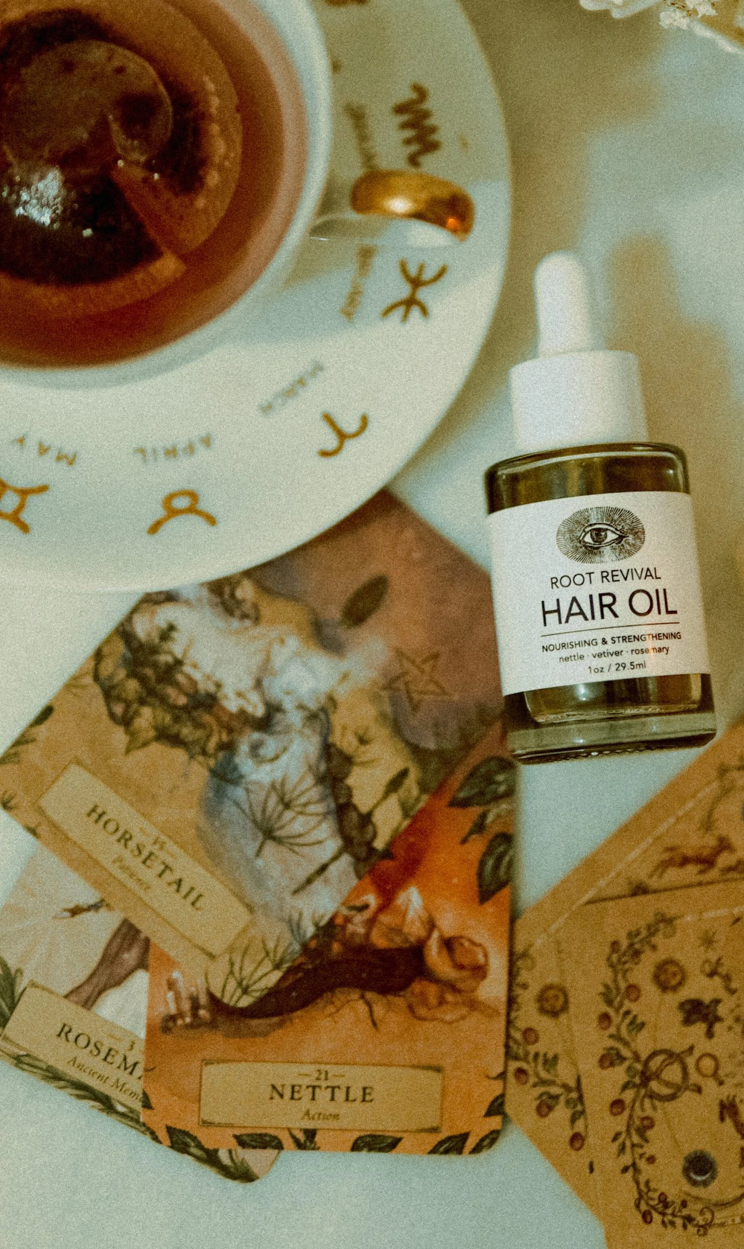 ROOT REVIVAL olje za lase | ritual za lase — slika 4